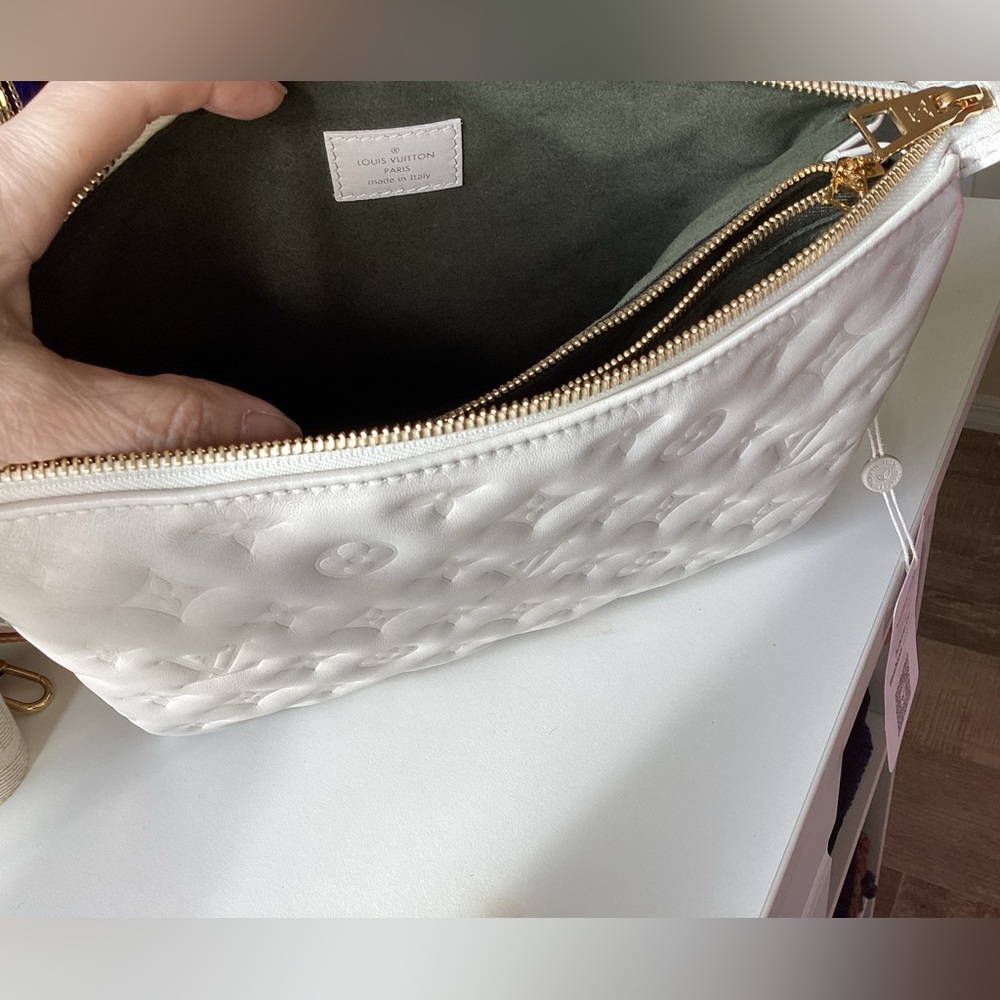 Louis Vuitton Coussin Handbag - Picture 9 of 16